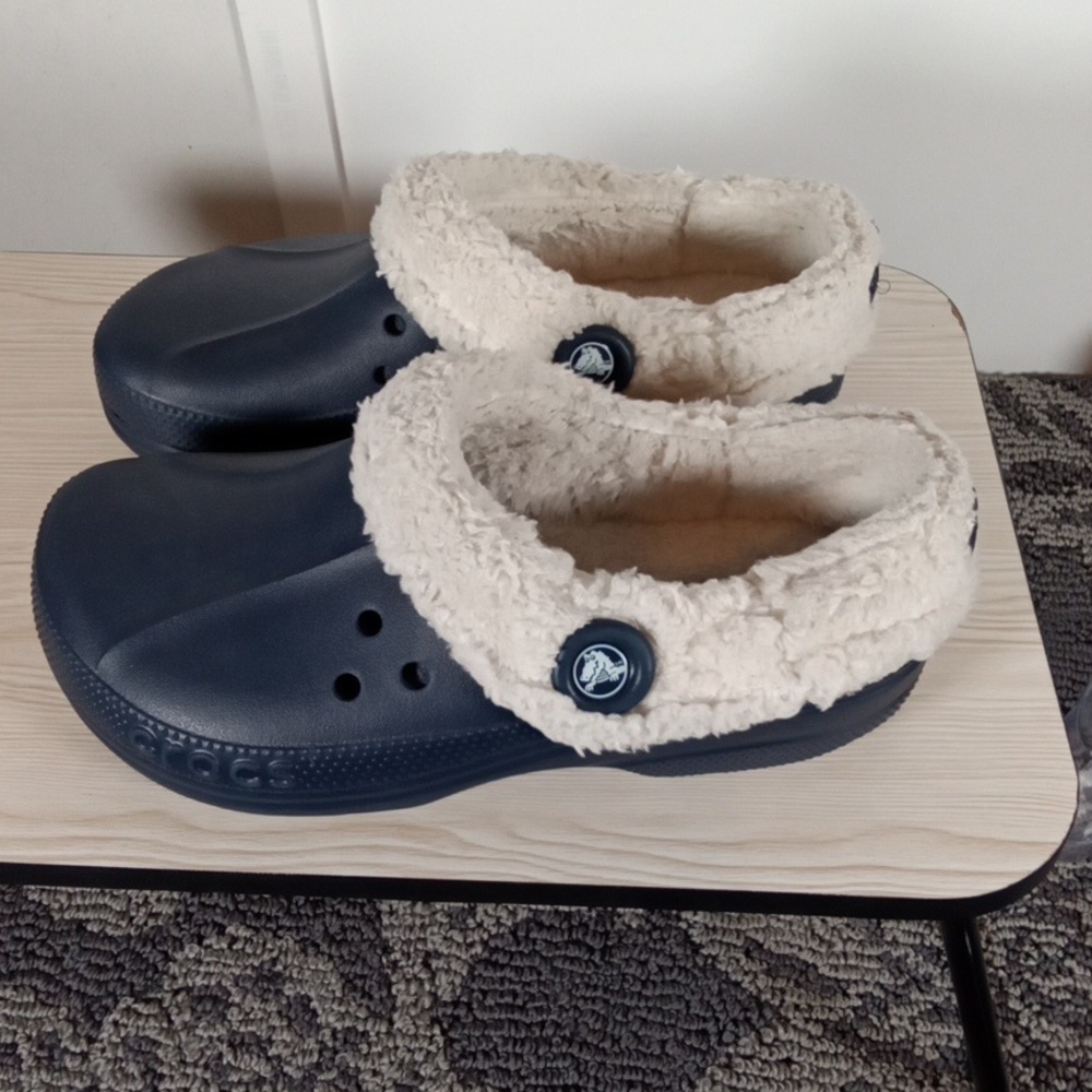 CROCS Blitzen11 Mule Navy Fur Slip On Shoes Outside Inside Womens 9 - Picture 4 of 9